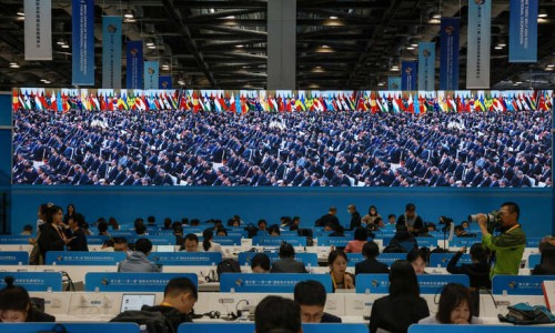 馬來西亞中國公共關系協(xié)會副會長：“一帶一路”助力馬六甲重現(xiàn)繁華（環(huán)球網）