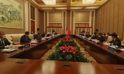 中美開啟新一輪經(jīng)貿(mào)對(duì)話，外界期待兩國關(guān)系止跌企穩(wěn)（環(huán)球網(wǎng)）