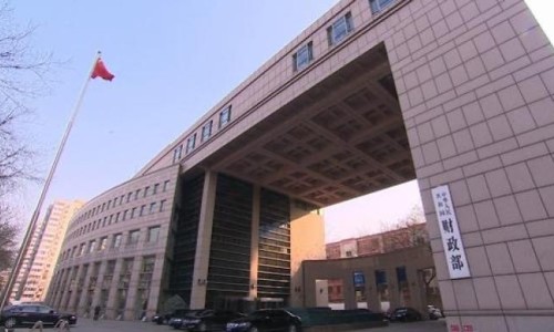 稅收回升折射經(jīng)濟加快恢復（經(jīng)濟日報）