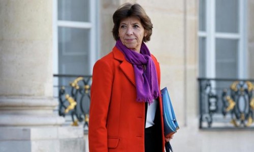 法國外長科隆納訪華，高層頻繁互動穩(wěn)定中歐關(guān)系（環(huán)球時報）