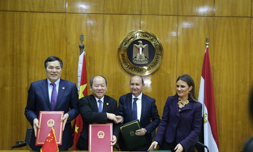 及記者報道“中國是值得發(fā)展中國家信賴的合作伙伴”（新華網）